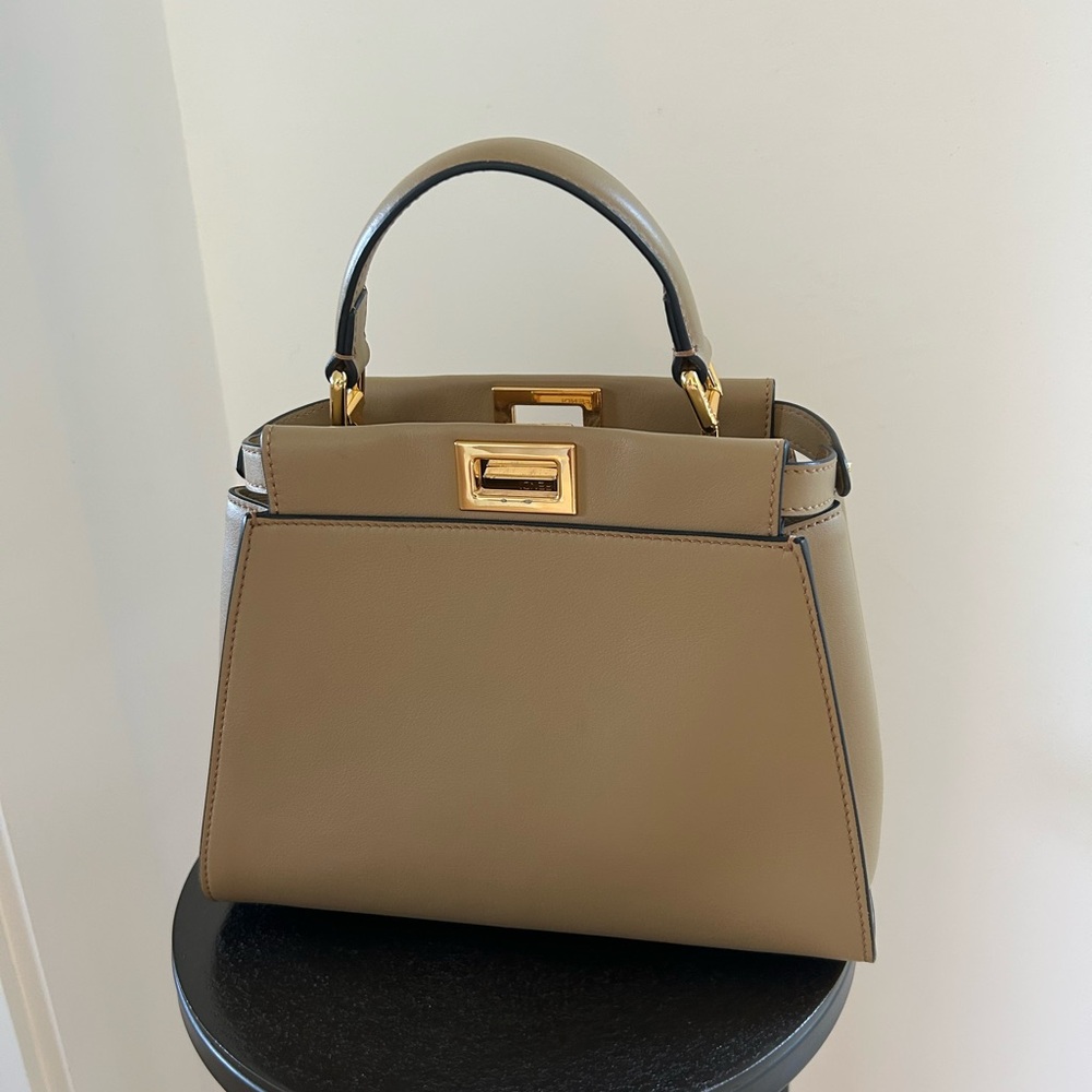 Fendi Peekaboo - Signs of use